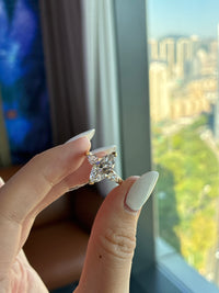 For Dana 14k 2.01ct marquise E/VVS2 with 0.479ct sidestones