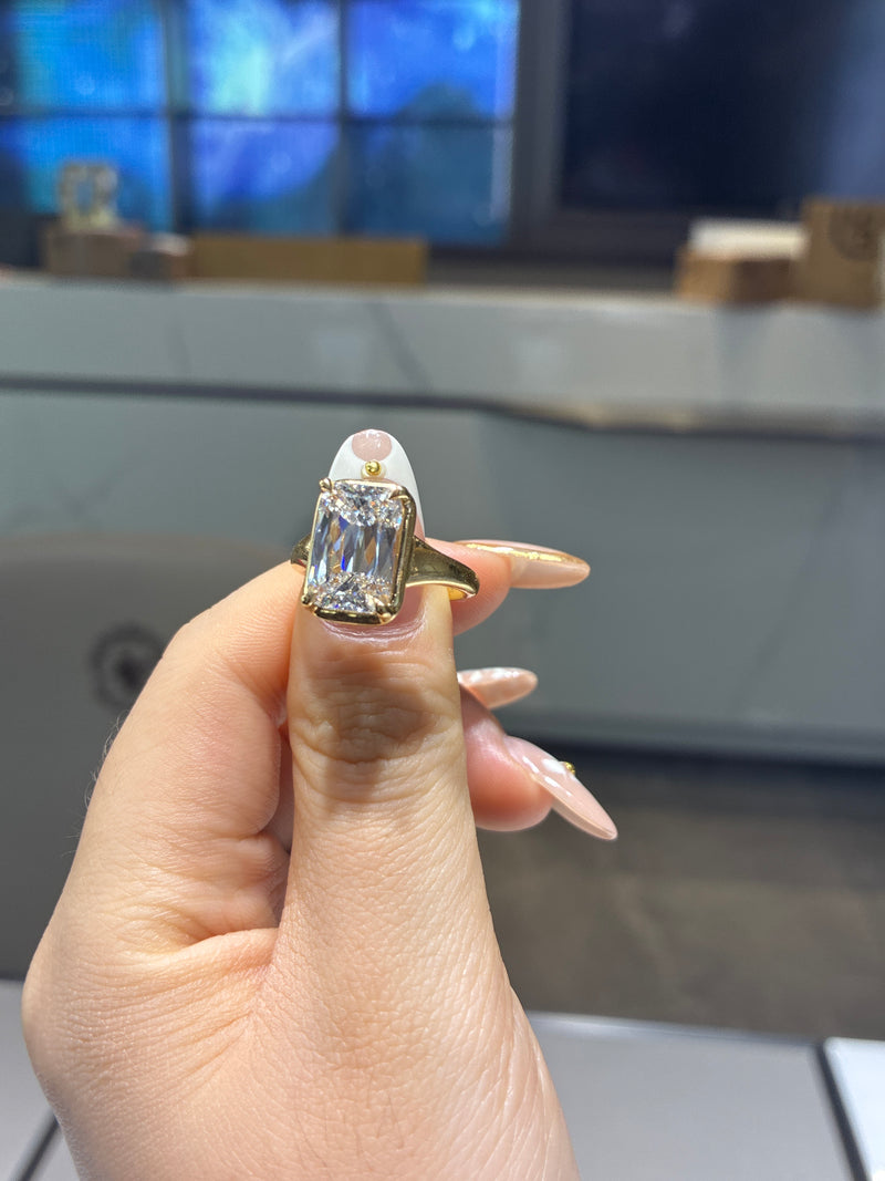 For Lique 18k yellow gold Ashoka cut 5.1ct F/vvs2