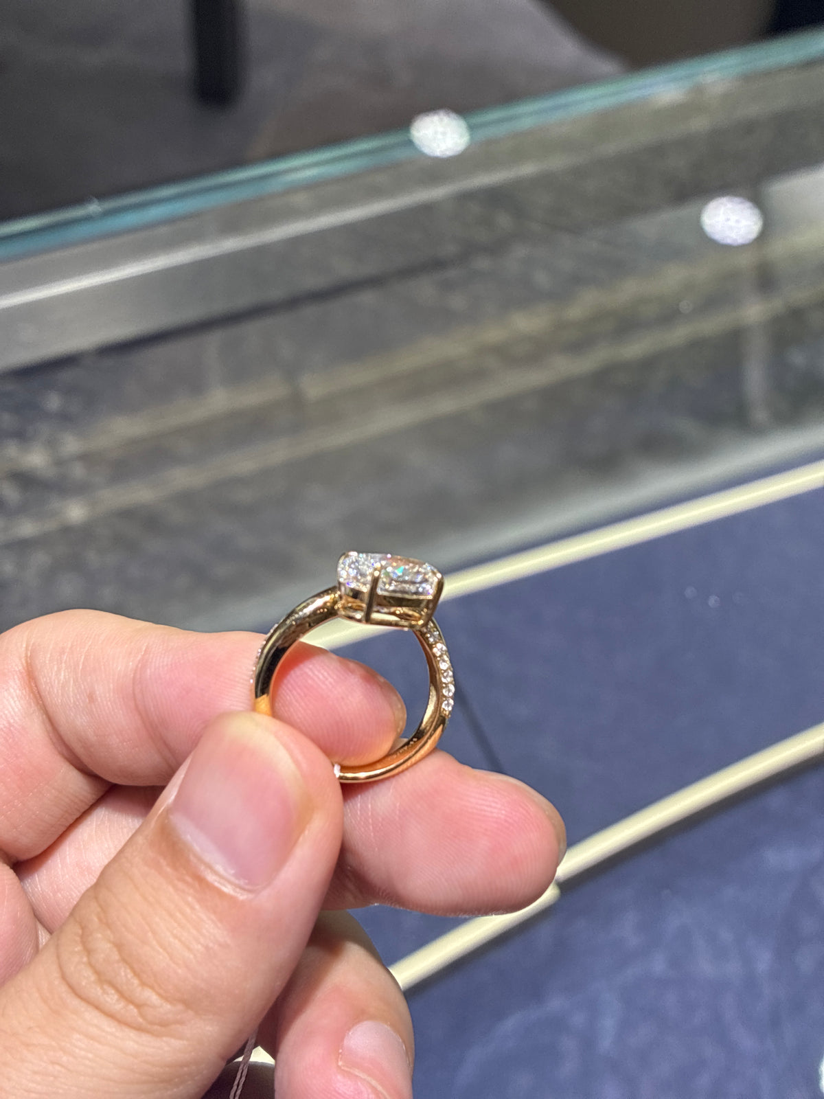 For KAY 18k yellow gold main stone 3.43ct D/VVS2 side stone 0.273ct