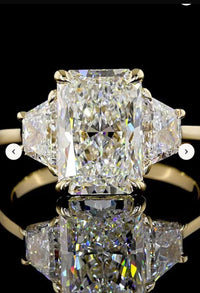 Deposit for Darkseid 18k yellow gold 3ct radiant cut E/vvs2 with side stones