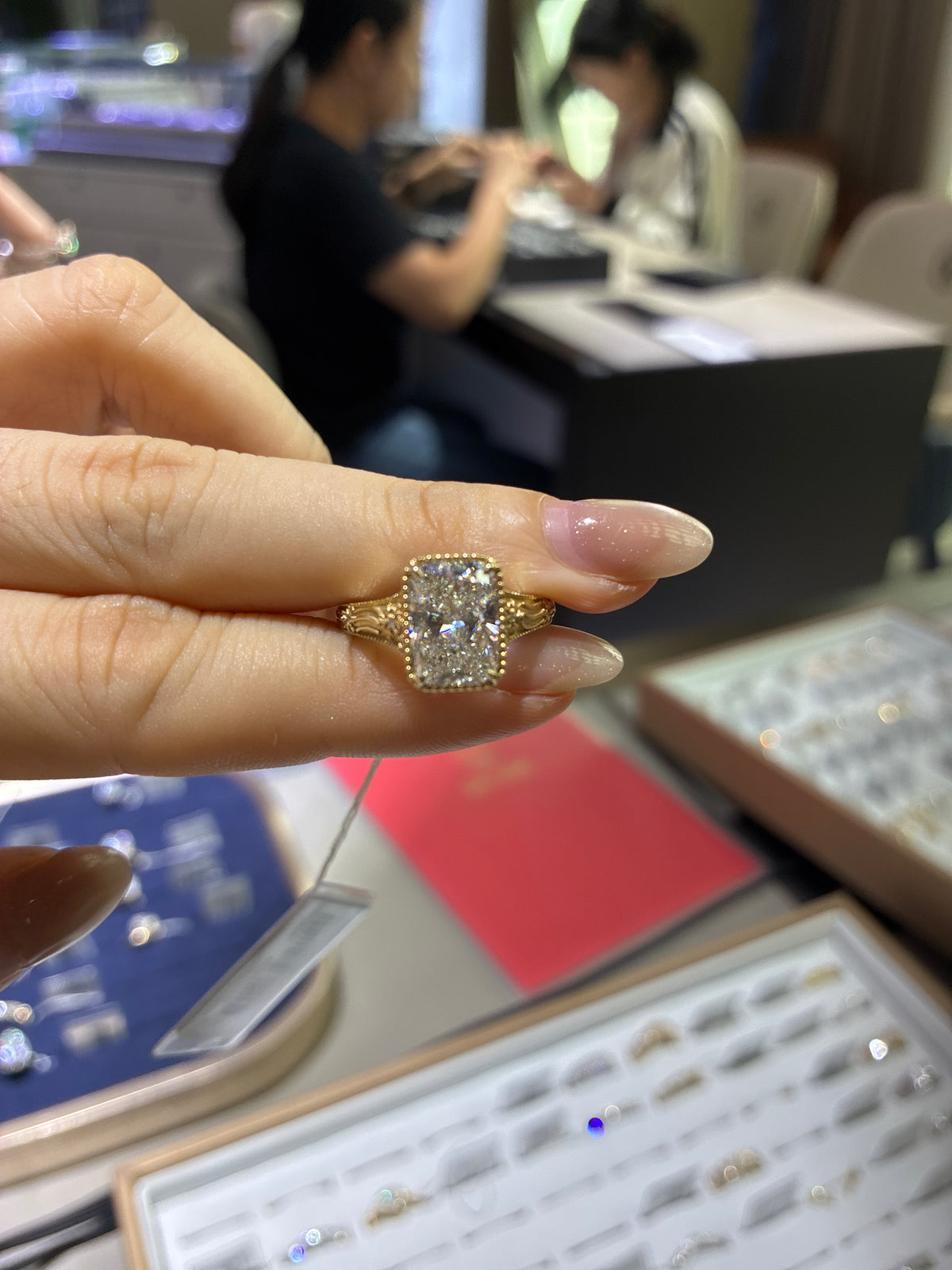 For Zaydazayas, 3ct bezel antique ring,14K solid gold, 3.010ct center stone, 0.012ct/4p