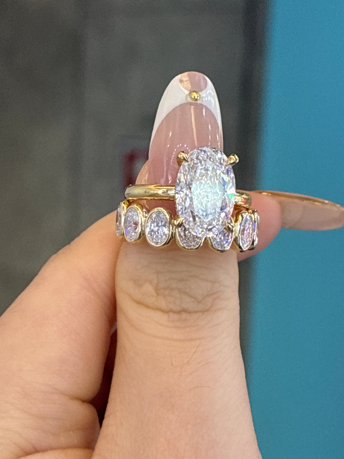 Deposit For Brit Adams a set 14k white gold E/vs1 6 carat oval cut + bezel oval cut customize