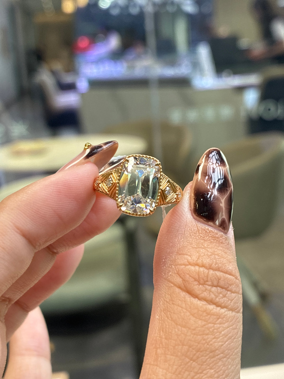 Deposit for Swann Karma 18k 4ct old mine cut Taylor swift style ring with 0.06ct side stone