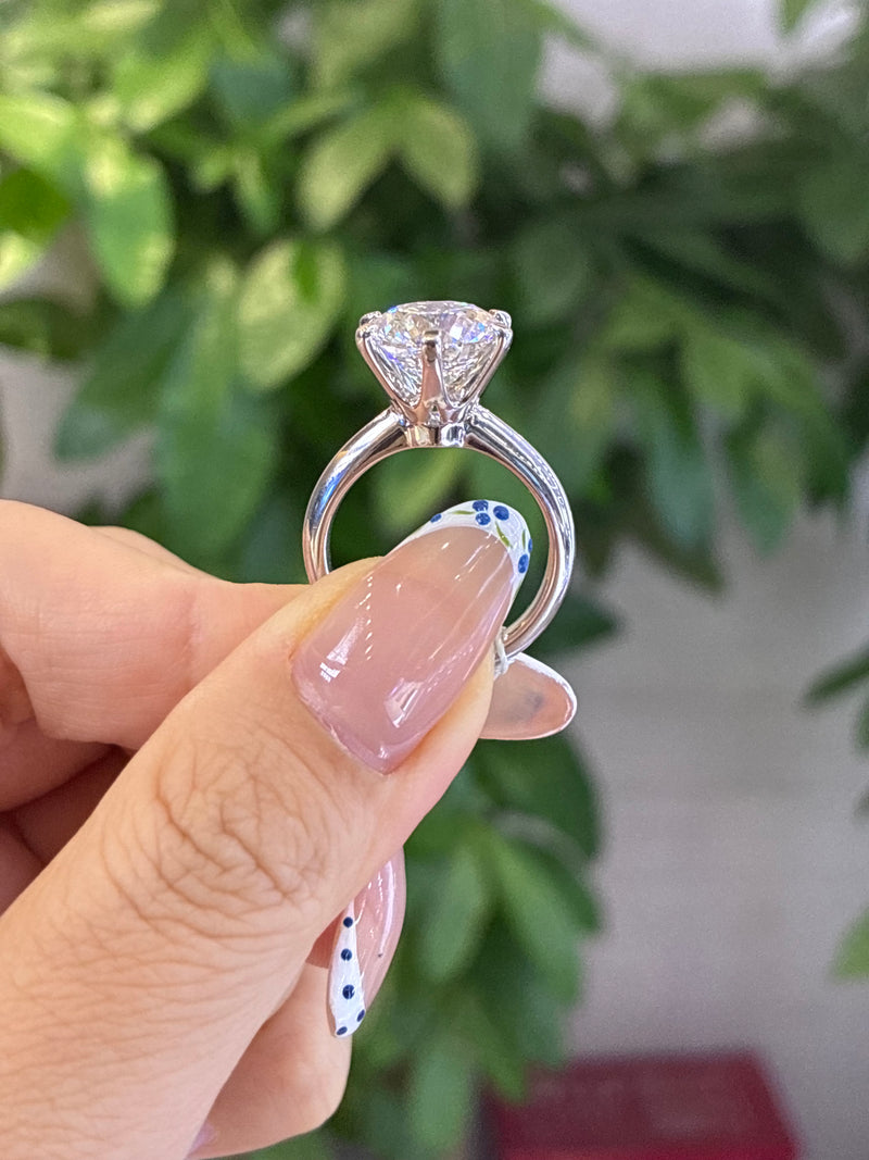 For shimmer, 5.01ct Round Solitaire Lab Diamond Ring, E/VS1, Platinum 950