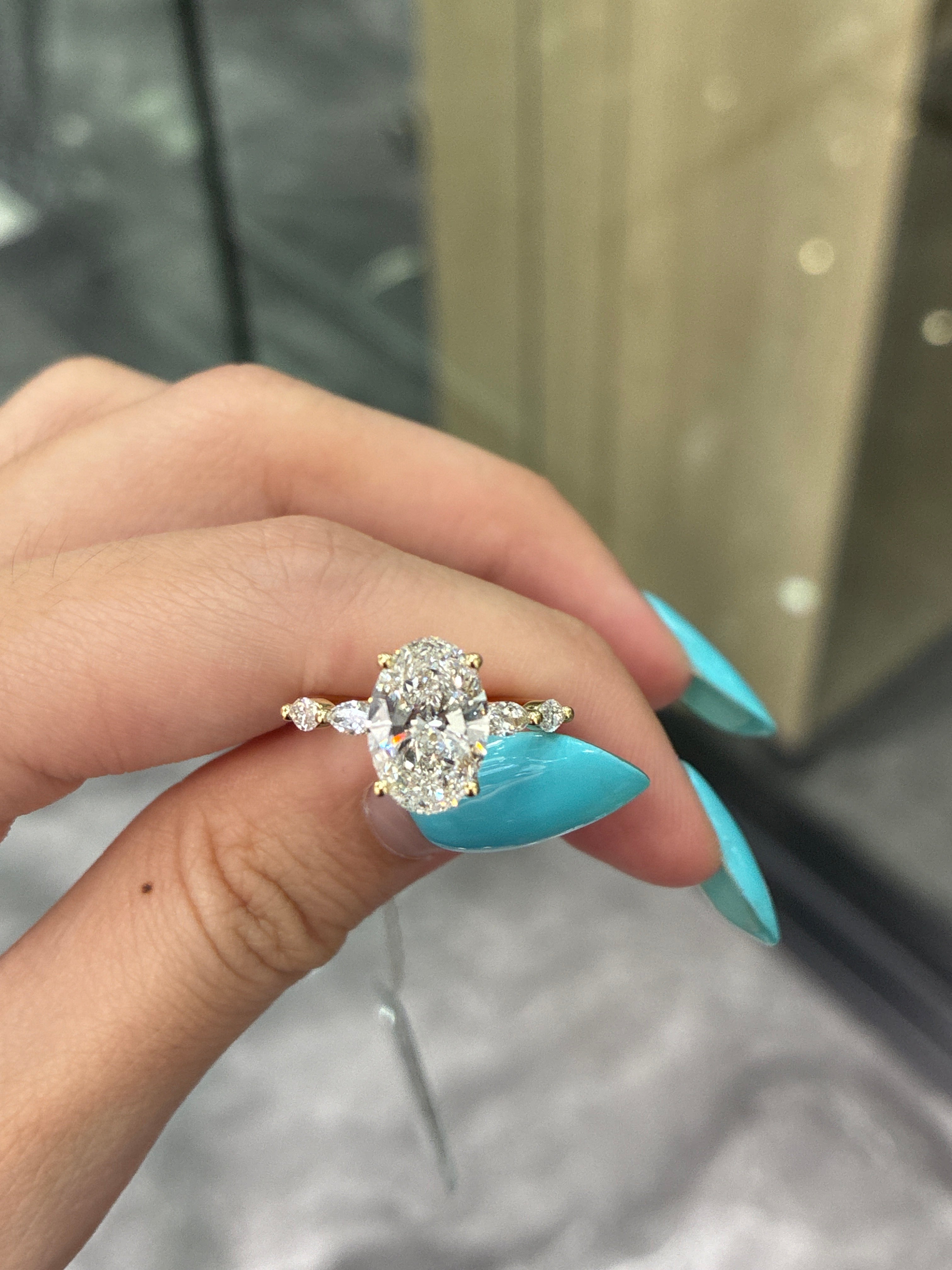 For ussser.3 customized 14k yellow gold 2.5ct oval ring with marquis side stones