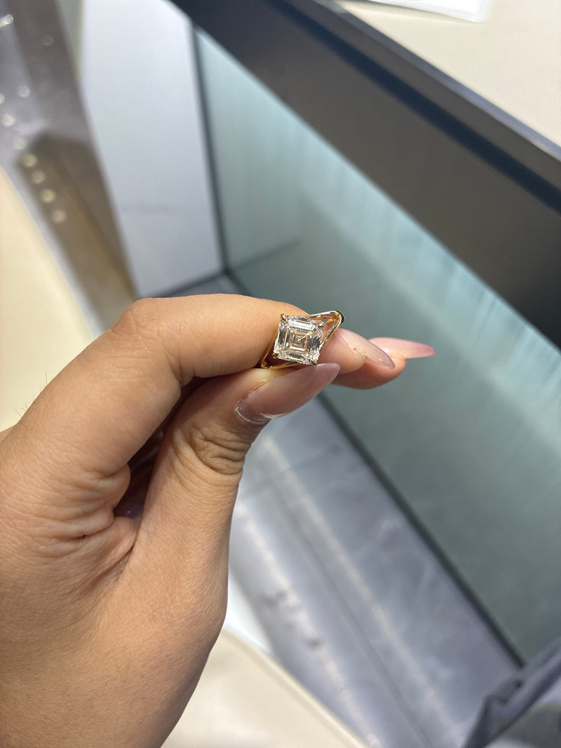 For Lolalola( 14k yellow gold, E/VS1, 3 carats)