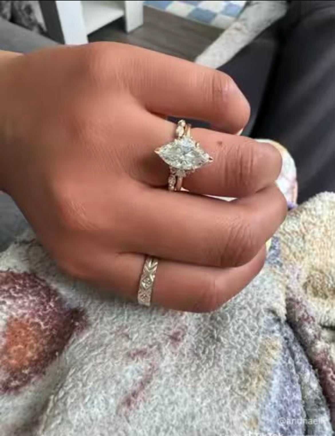 50% Deposit For Tabby 14K solid white gold 2carat marquise without mauquise band, 2 sidestones instead total 0.40ct(Customization)