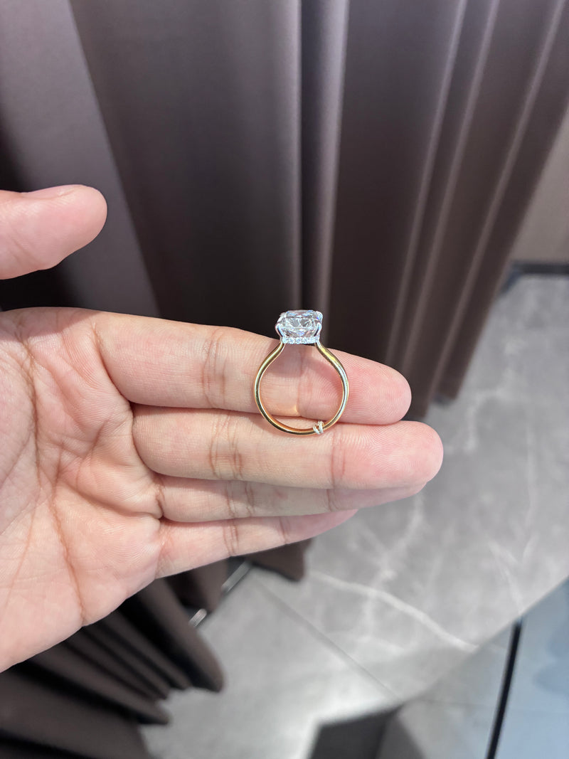 For shelle 18k yellow gold ring with 5.1ct E VS1 main diamond And 0.183ct side stone