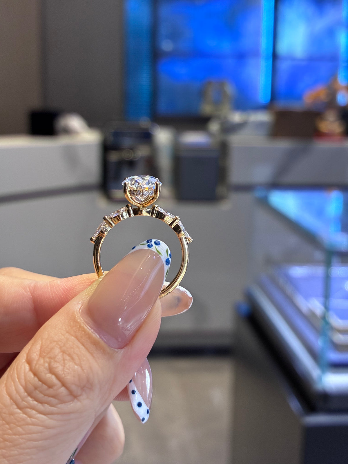 For Karina, 3.1ct oval with 0.48ct sidestones, D/VS1, 18K yellow gold