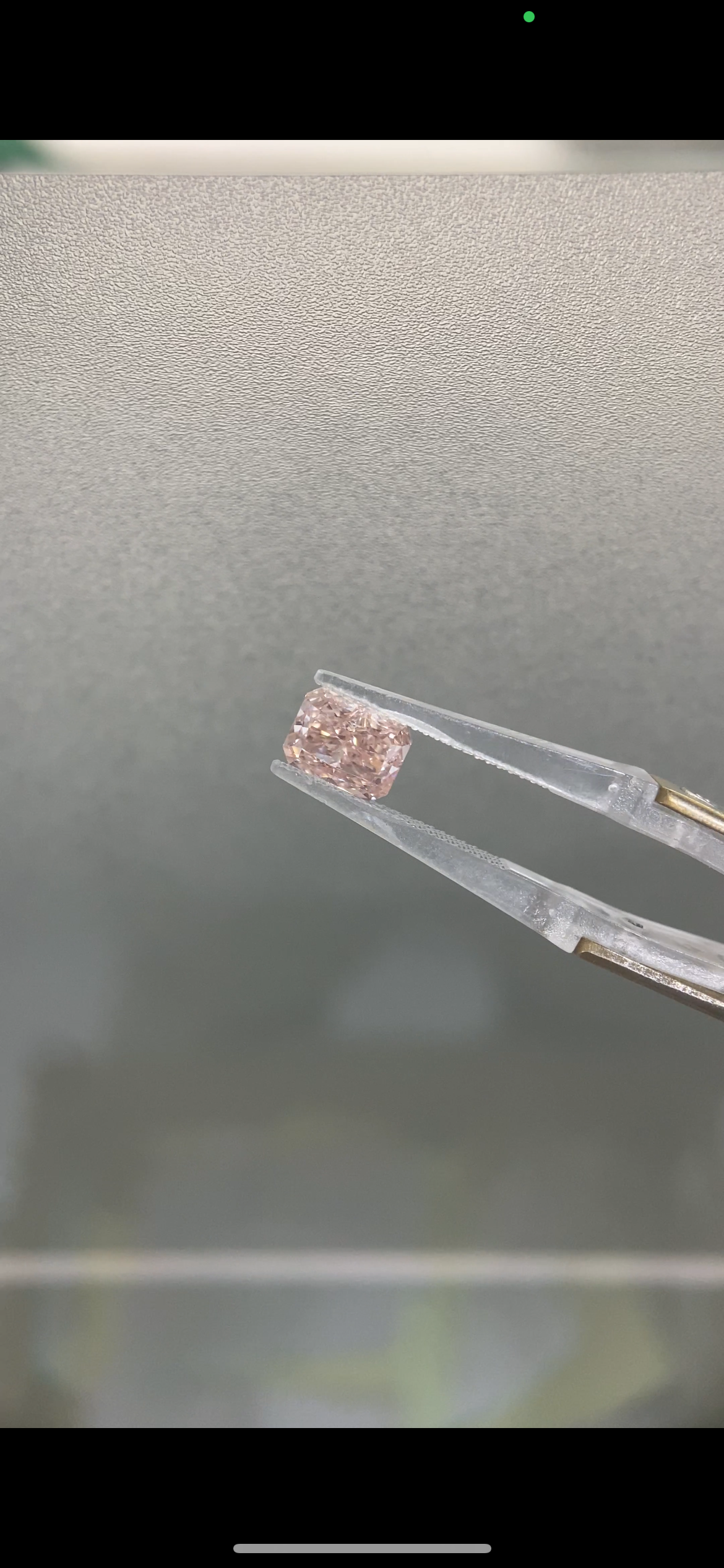 For User 2ct Fancy Vivid Pink diamond