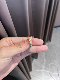Deposit For Gelencita 18k yellow gold ring with 1ct ruby