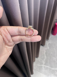 For alisha:) 14k yellow gold ring with 3.020ct diamond and 0.242 side stone