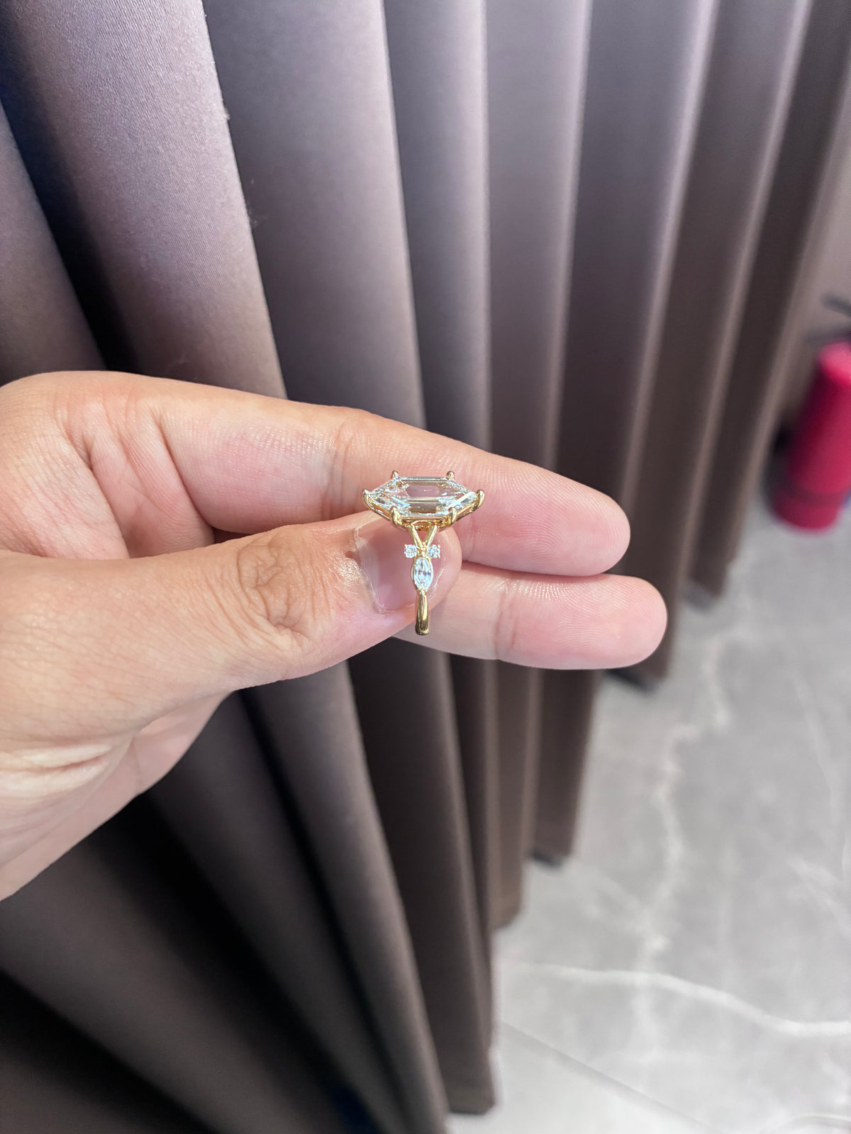For alisha:) 14k yellow gold ring with 3.020ct diamond and 0.242 side stone