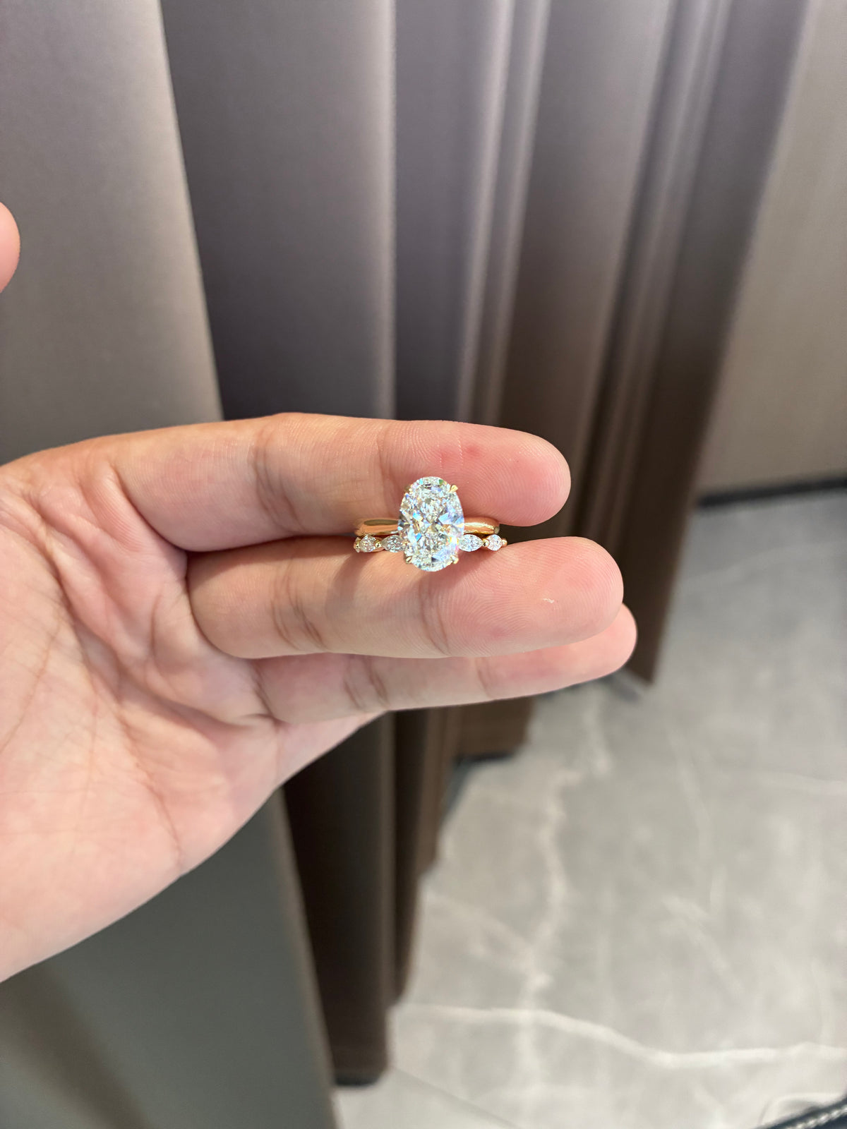 For NC 14K yellow gold ring with E vvs2 3.03ct diamond And 14k yellow gold band with 0.529ct diamonds