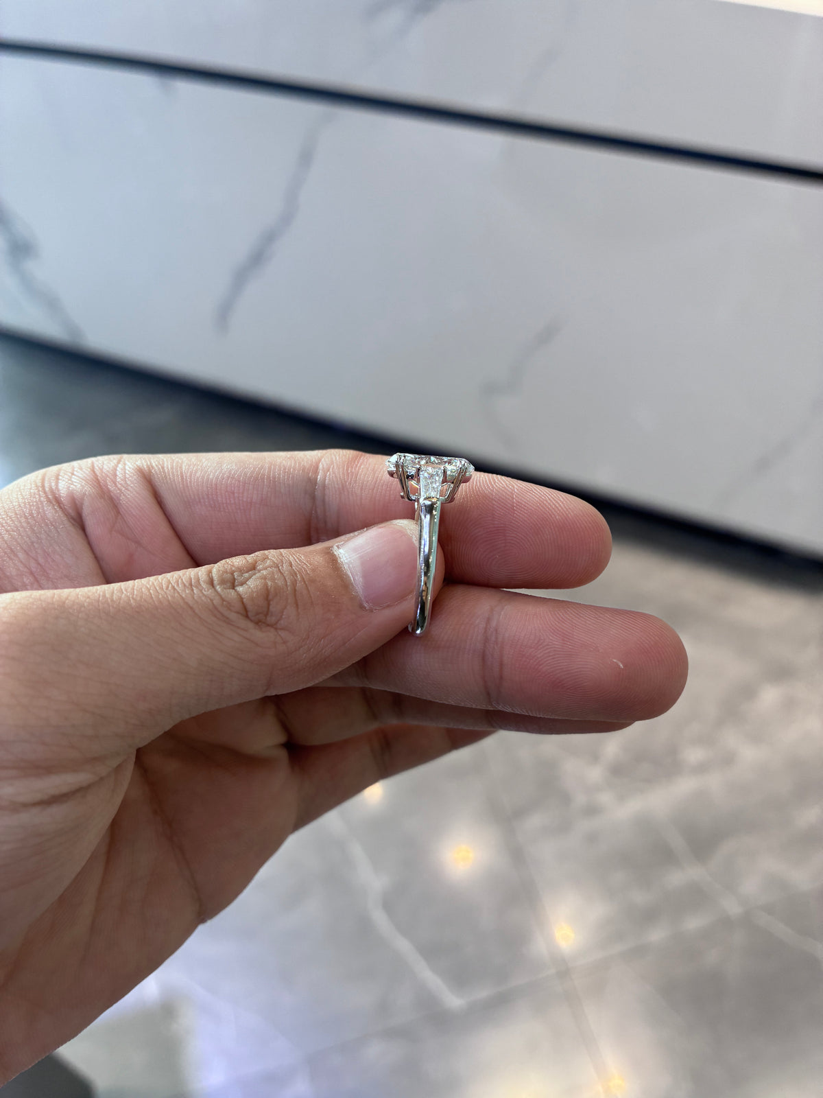 For deshawnt2  platinum ring with 3.21ct diamond And 0.458ct side stone