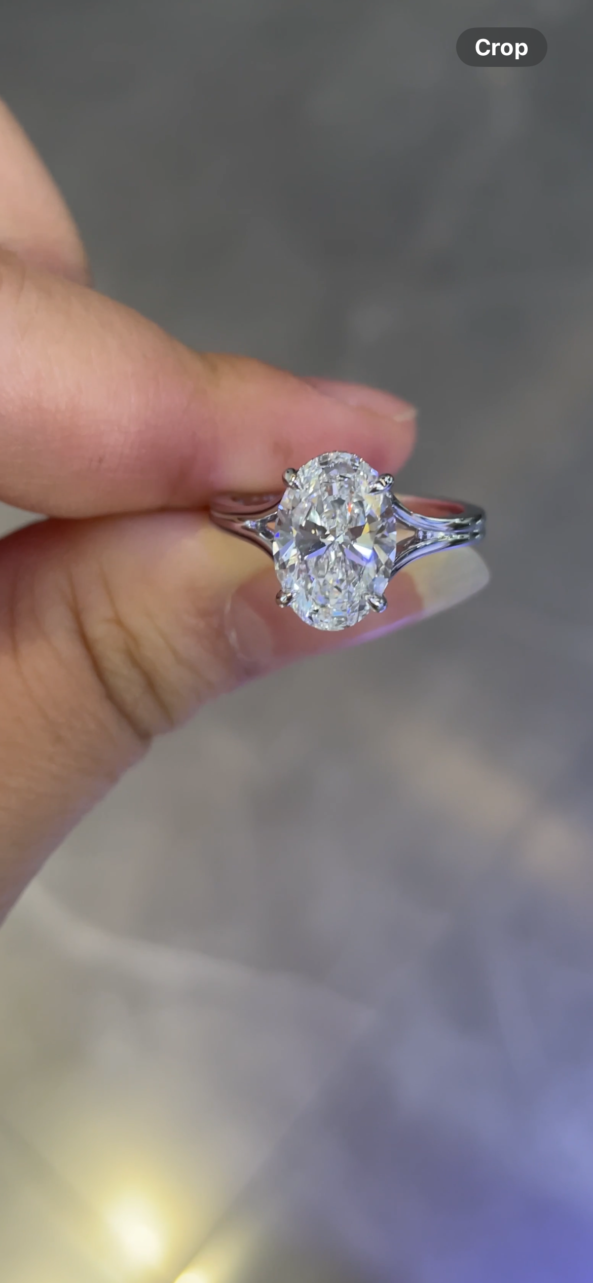 For Luisa, remaining balance for 2.5ct Oval Split Shank, E/VVS2, in 14k white gold