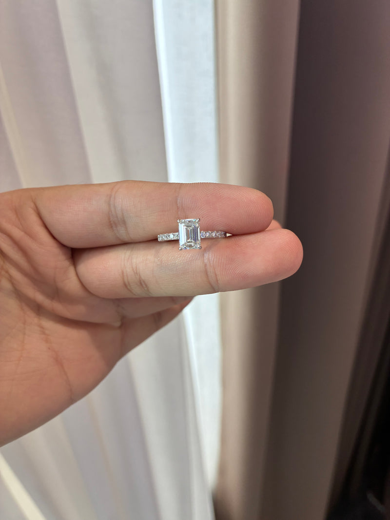 For user 14k white gold 1.5ct emerald diamond ring