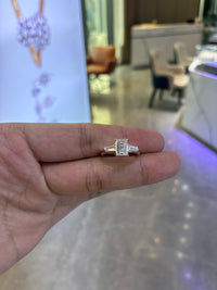 Deposit for cheesy_popcOrn
Platinum950 1.91ct Emerald cut
D/VVS2 three stones ring, with 0.485ct Baguette sidestones