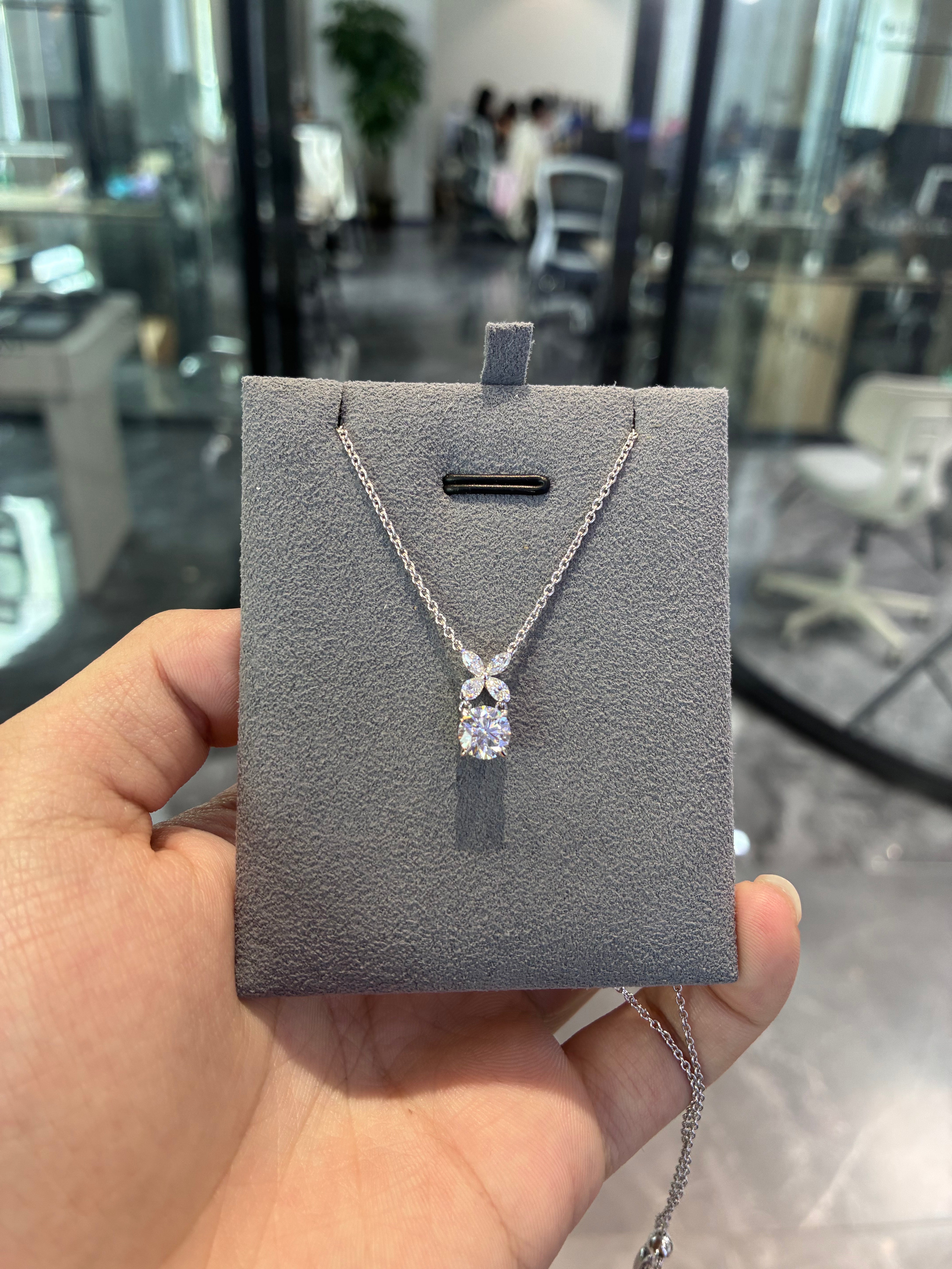 Joan chen Exclusive Link: 18K Gold Diamond Tennis Bracelet (16cm) + Small Love Bangle (Size 17) + Butterfly Round Diamond Necklace | D-E Color VS-VVS Diamonds | D VVS2 | Certificates Included