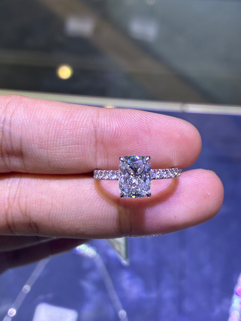 For Mama 18k white gold ring with E/VVS2 2.040ct 0.440ct/16p（Price difference supplement）