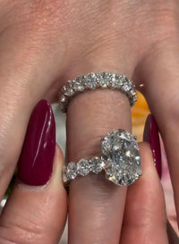 Deposit For KikiBlu005 14k white gold ring with 3ct oval main diamond,Setting:oval diamonds.And 14k white gold oval diamonds band