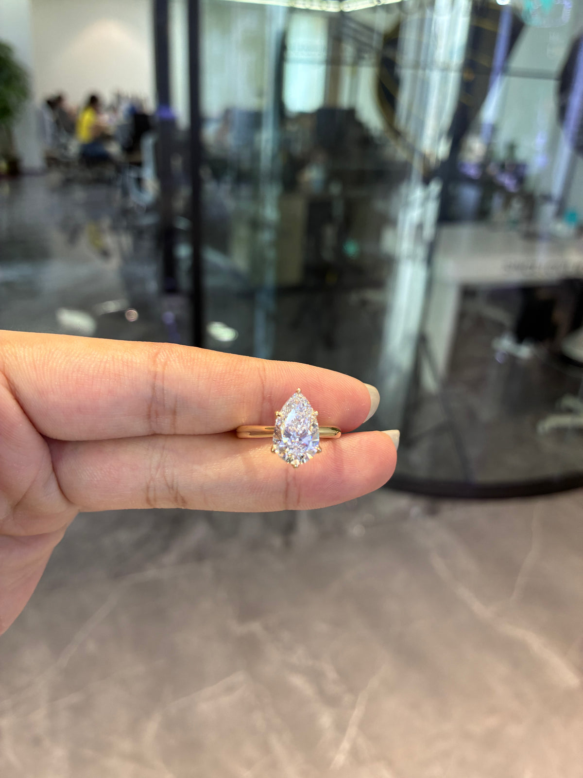 Deposit For Michy 14k yellow gold ring with 2ct E vvs2 diamond come with igi and Gil