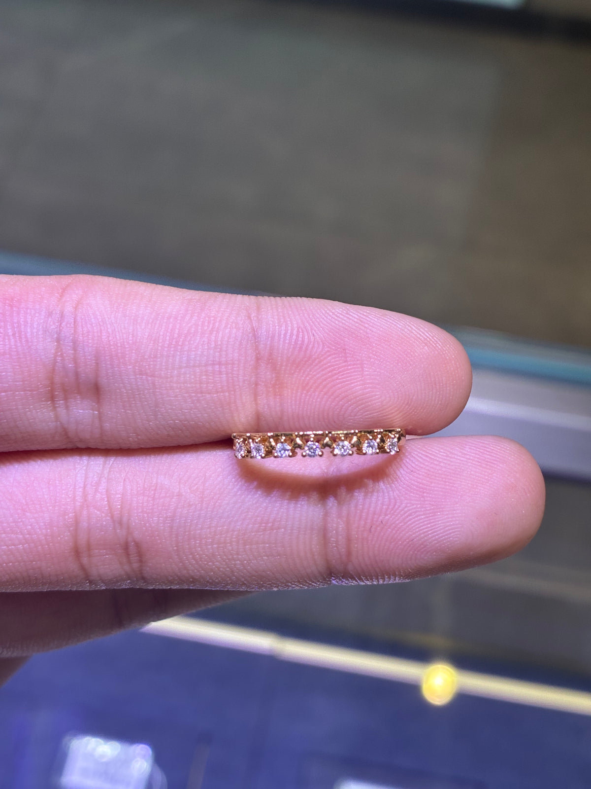 For Andrea 18k yellow gold band with 0.116ct diamonds