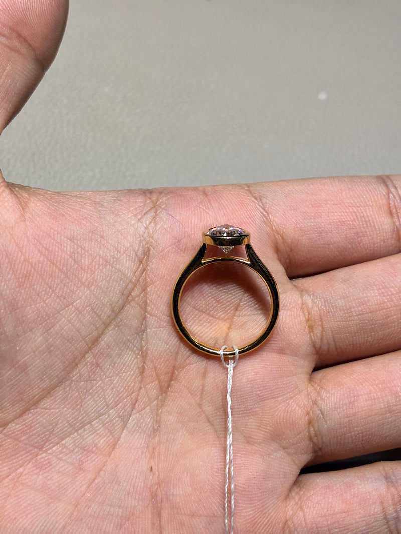 For Hadley Wian 14k Yellow gold pear bezel ring with 2.060ct/1p E/vs1 diamond