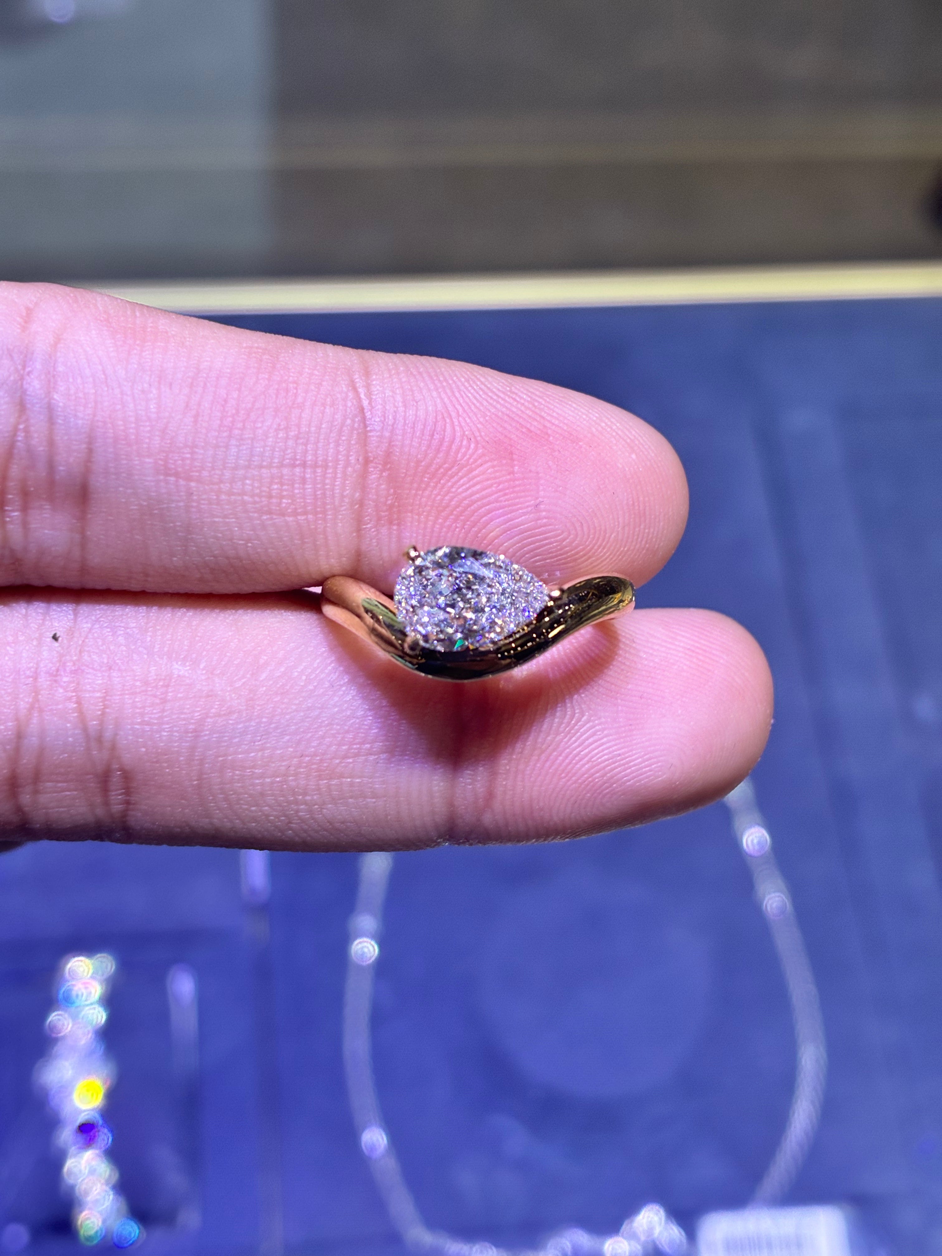 For Marta 18k yellow gold ring with 1.580ct E/VVS1 diamond