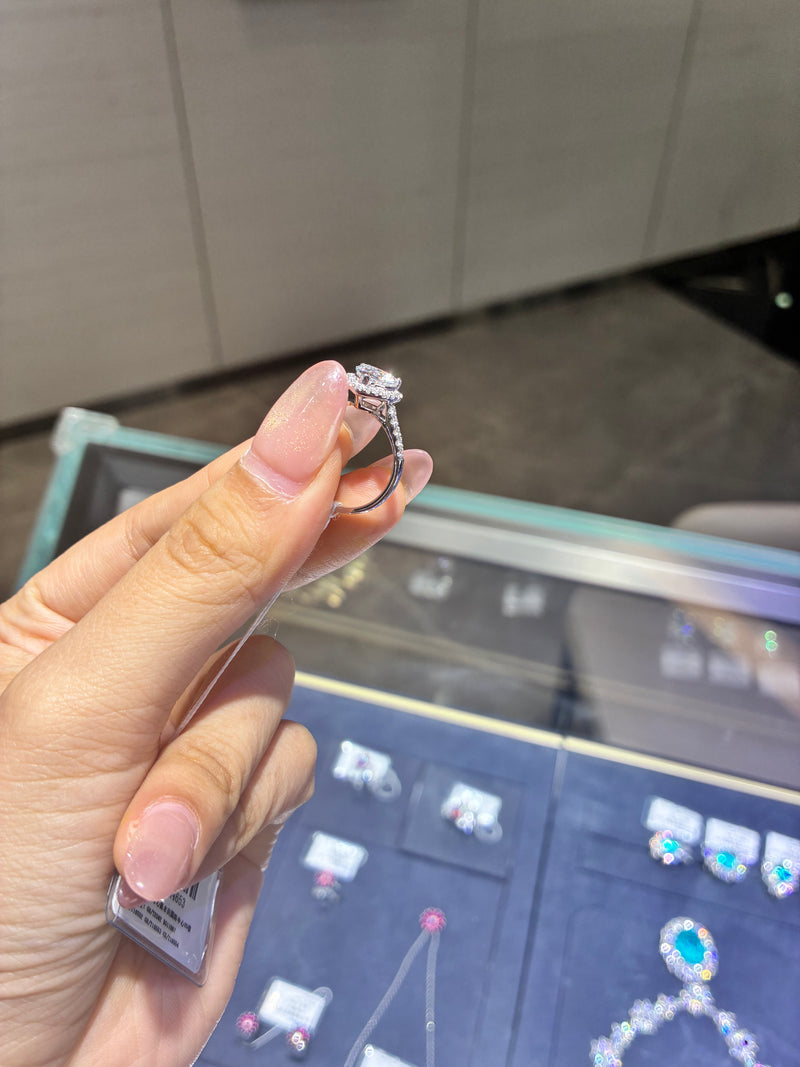 For selena castruita( heart ring,14k white gold,1.05 carats, D/VVS2 )