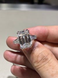 For Michael Shulman Customization (18k yellow gold 10.49ct Emerald E/vvs2 ring)