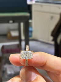 For Becky Potts Customization(14k white gold 3ct Radiant ring)