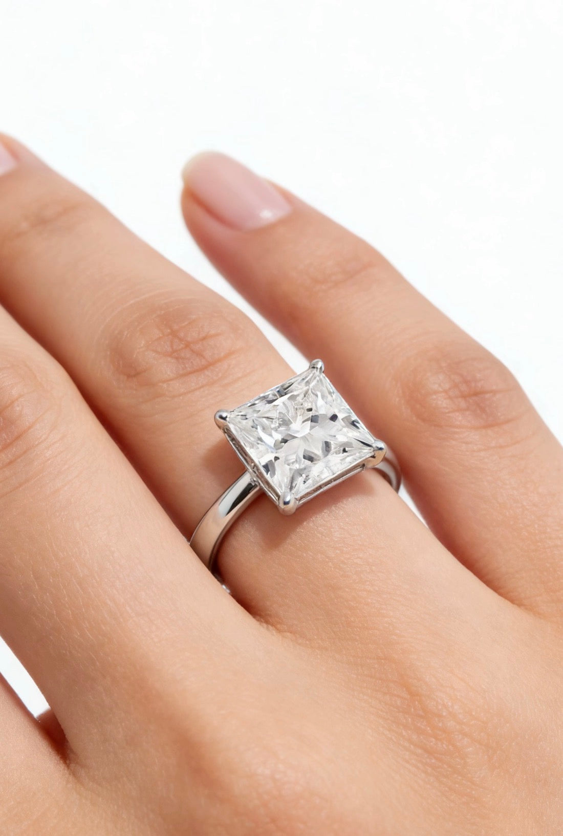 Deposit for Giselle Farinas Customized （5ct princess cut E/vvs2 14k white gold ring)
