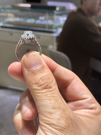for keinyascott15 Customization（18k white gold 1.59ct E/vs1 ring)