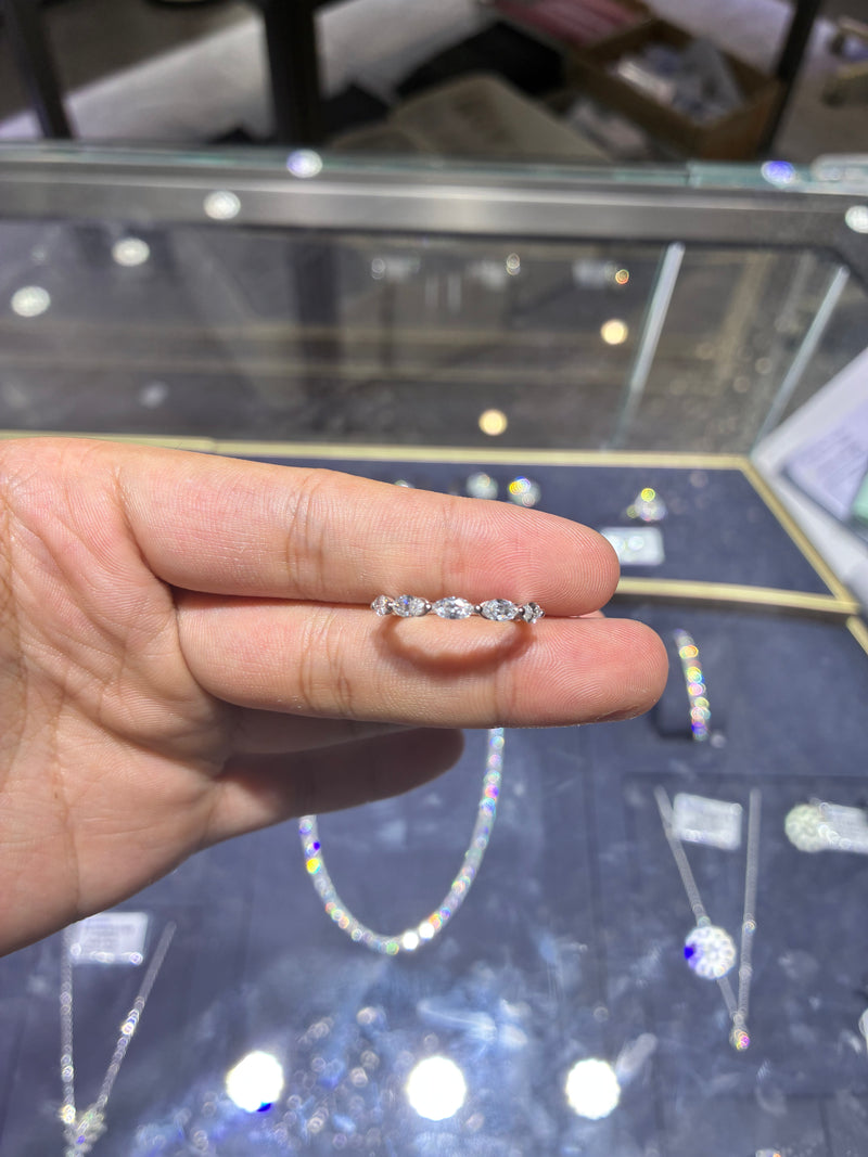 For Guerline 18k white gold band