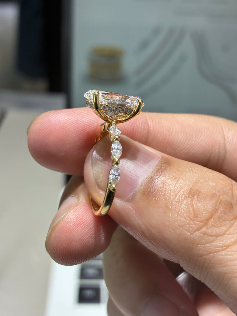 for missveecpenn customeize(18k 3.5ct D/vvs2 oval ring)