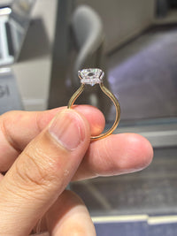 for Michelle Gasca （18k 5.1ct E/vs1)