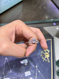 For roshellerose444 18k white gold ring(2ct D VVS2 main diamond)and 18k white gold band