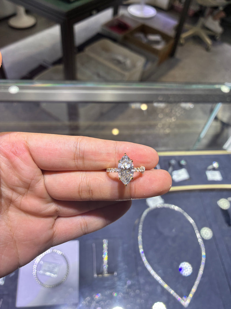 Deposit For Cherise 18k yellow gold ring with 3ct blue gem(custom made)