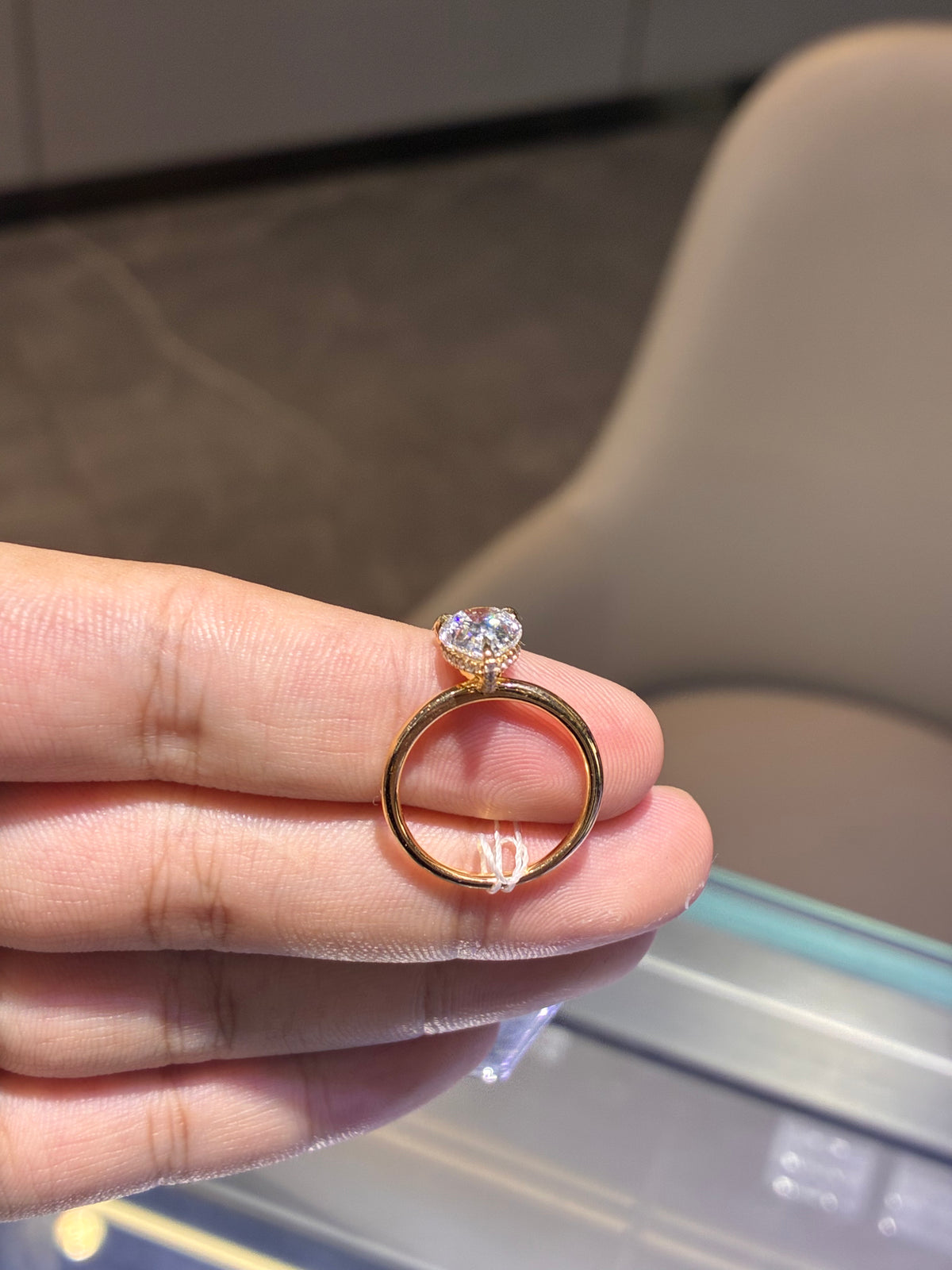 For user934706 18k white gold no hidenhallo 2ct pear ring(custom made)