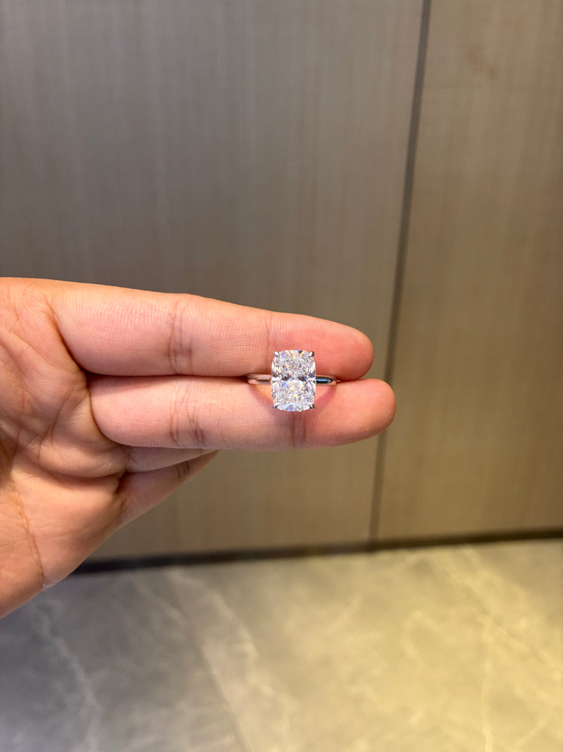Remaining Balance For Sharice 18k white gold ring with E vvs2 5.020ct main diamond(custom made)