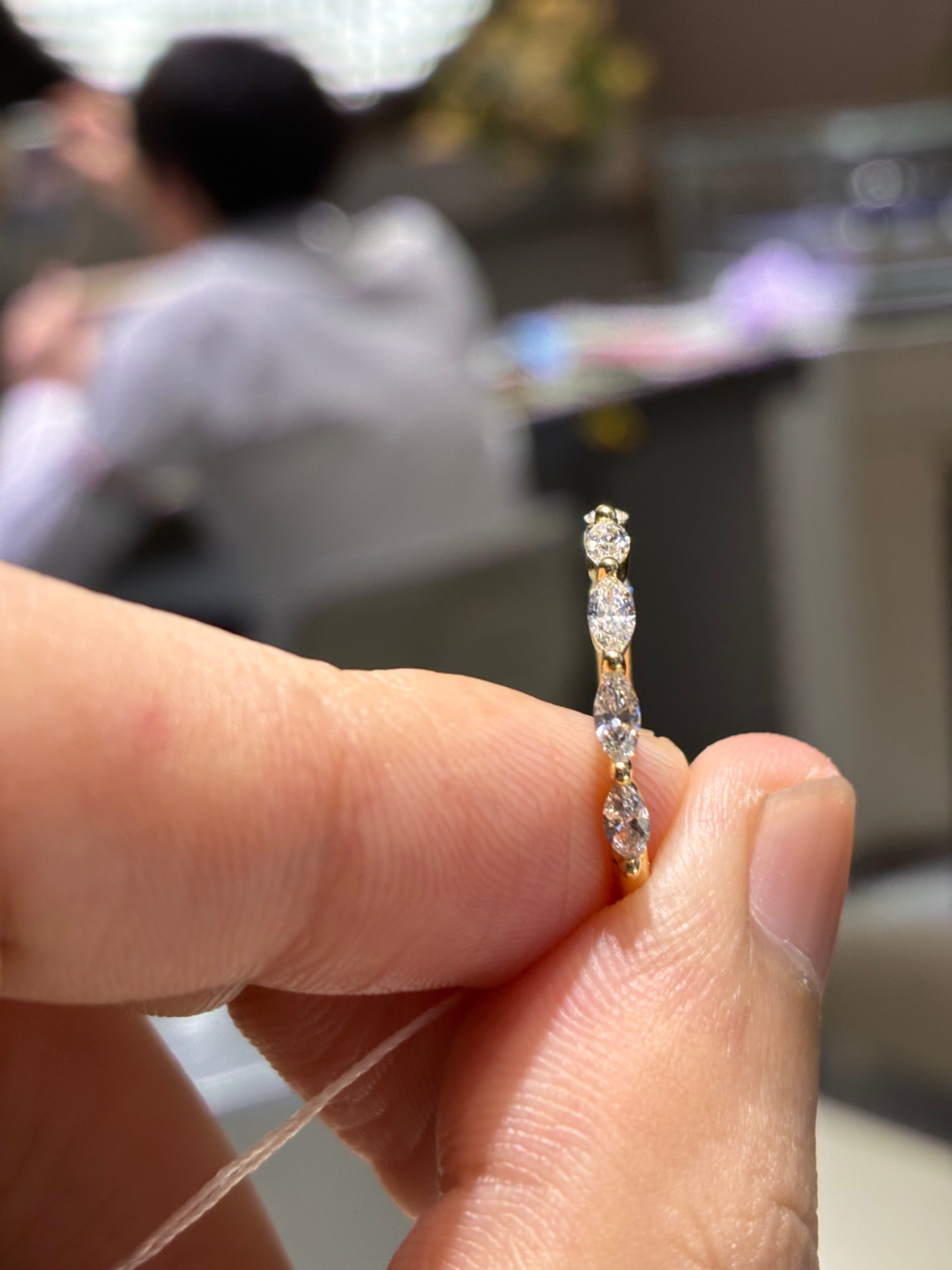for Anntoinette Macinnes （14k yellow gold band）