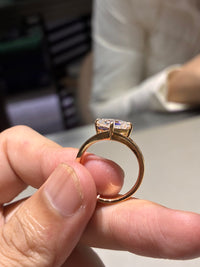 for gigi custom（14k white gold 3ct Ascher cut E/vvs2 ring）