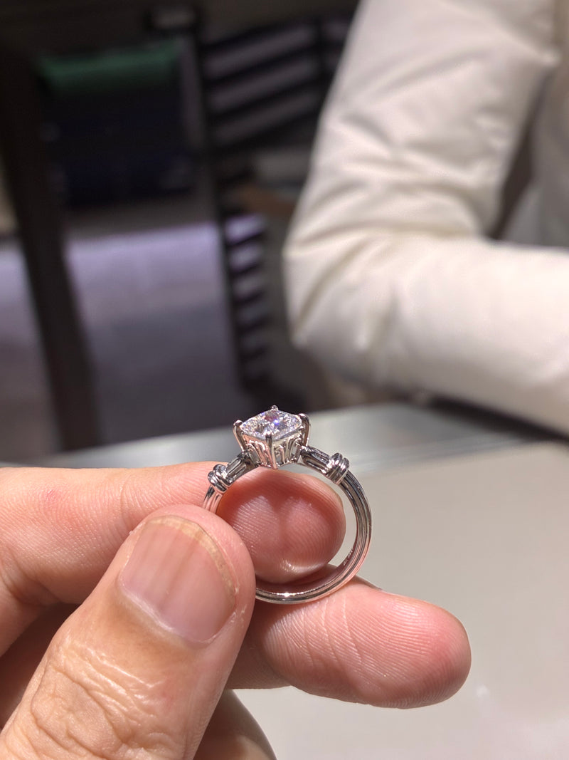 for Diva Dou （18k white gold 1ct Princess ring）