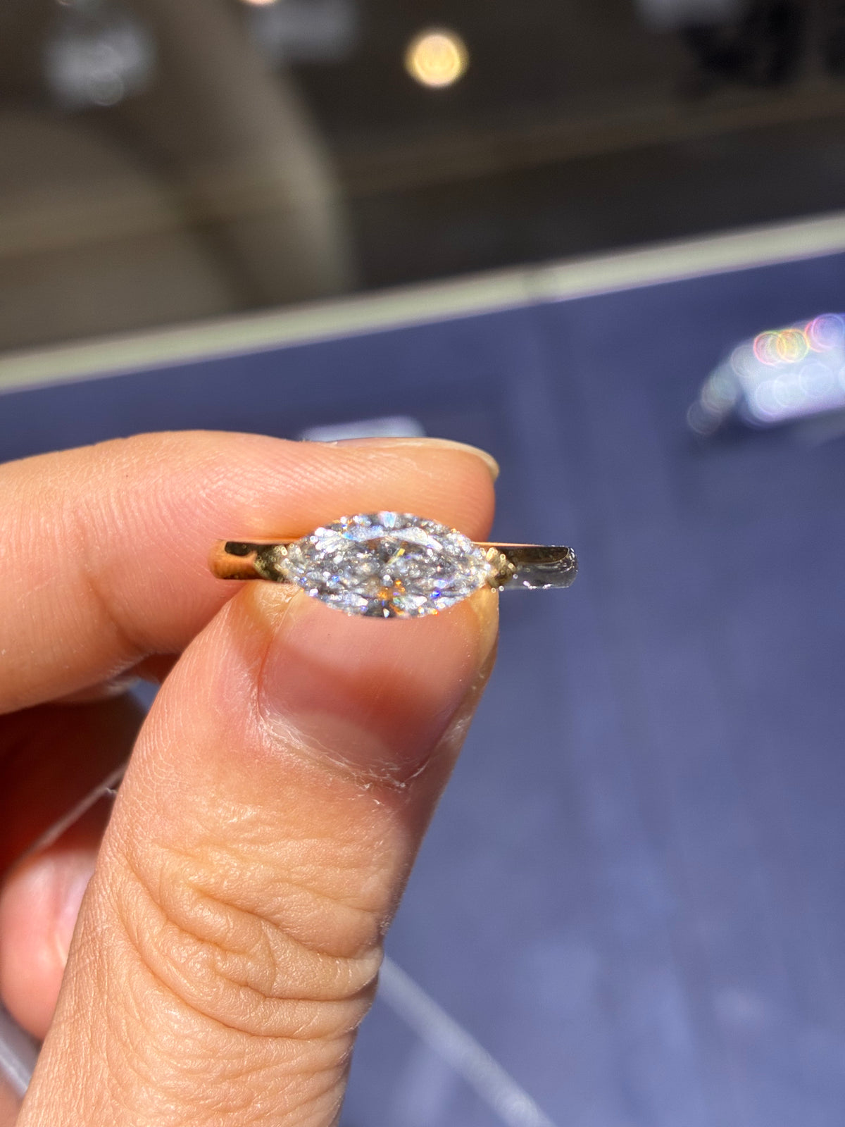 For Ruby (Marquise cut, 1.03 carat, D color, VVS2 clarity, set in 18K gold )