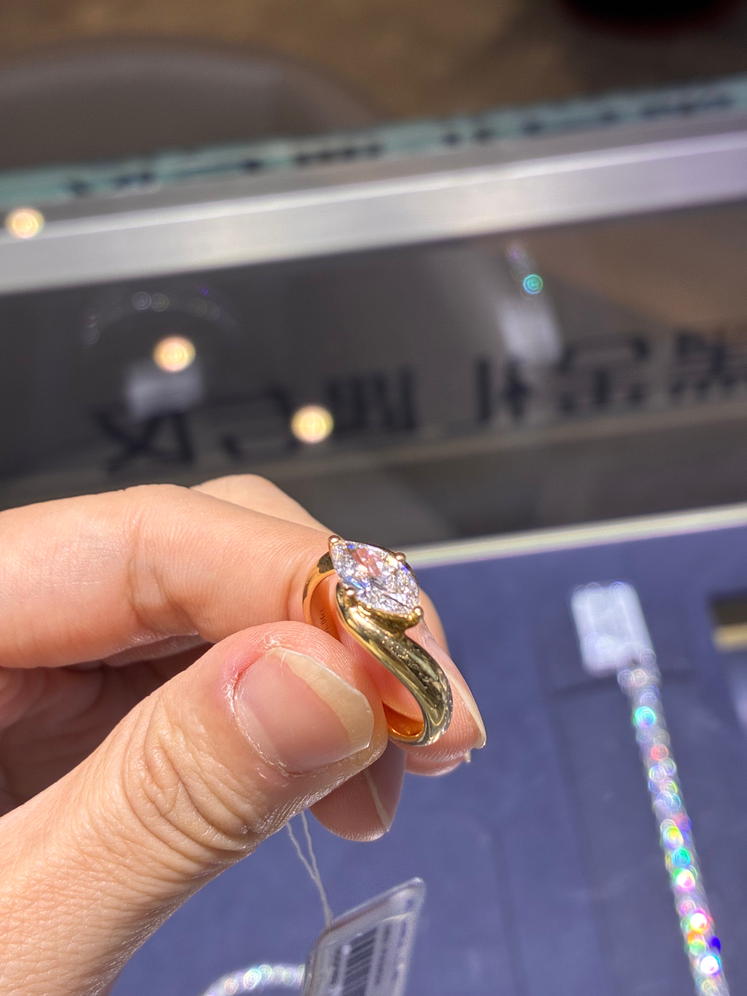 For Alora-Boo ( 14k 1.04-carat D/VVS2 marquise-cut, east–west setting.) balance payment