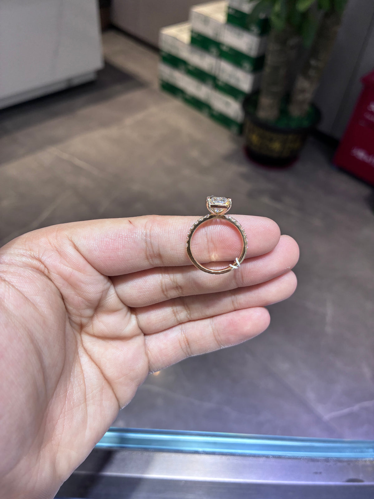 Deposit For Wahama 14k yellow gold ring with 3.1ct main diamond