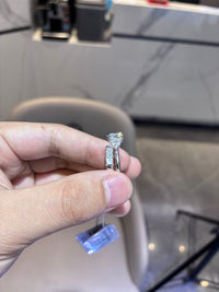 For Mexirican momma 18k white gold ring with 2.010ct main diamond And Platinum band with 1.131ct diamonds
