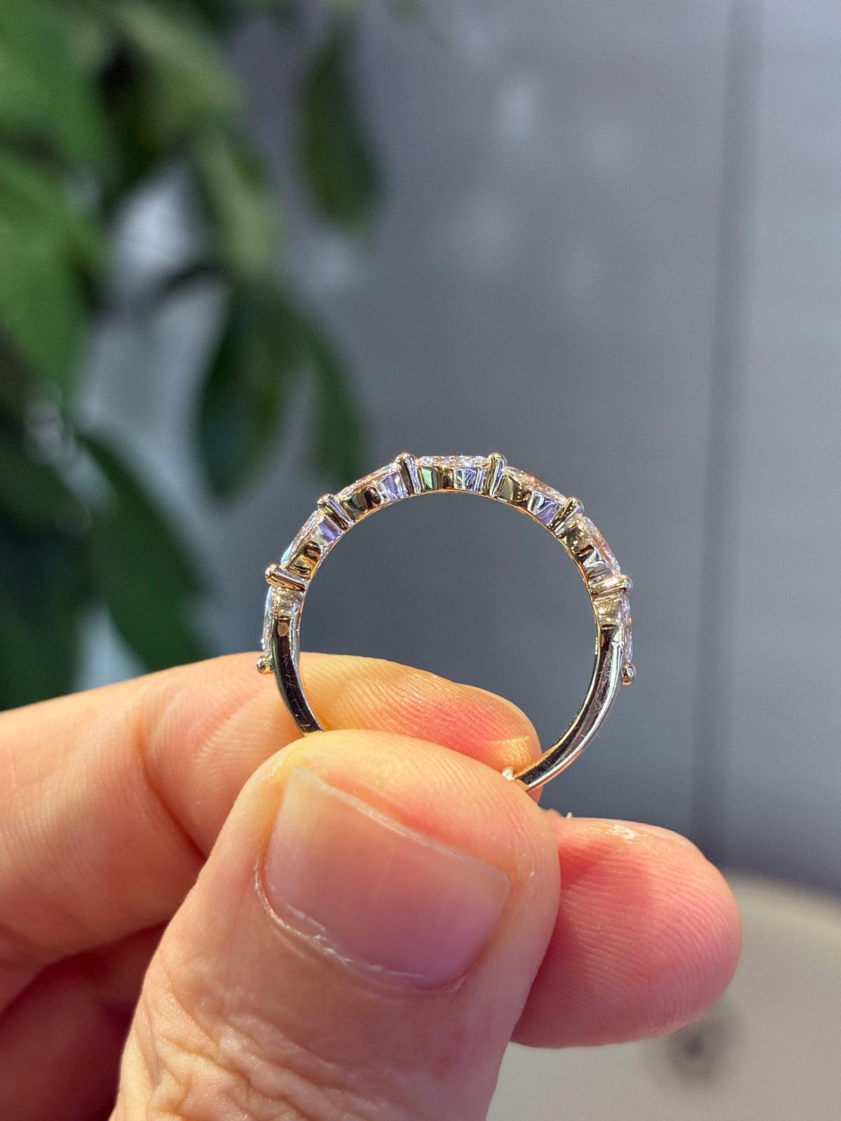 Deposit for customization Nicole Marquis Half Eternity 0.586 Carats in 7 pieces D-E/VVS-VS in white Platinum 950