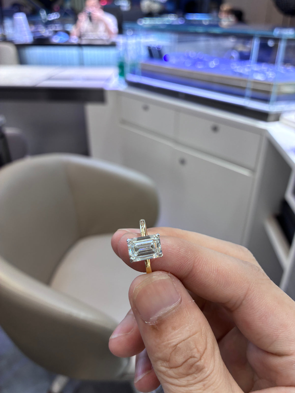 For Jada (18k yellow gold and white gold 3.1ct Emerald cut) Deposit